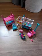 Kinderkamer babykamer,  barbie, met speelgoed. Nieuwstaat, Ophalen of Verzenden, Zo goed als nieuw