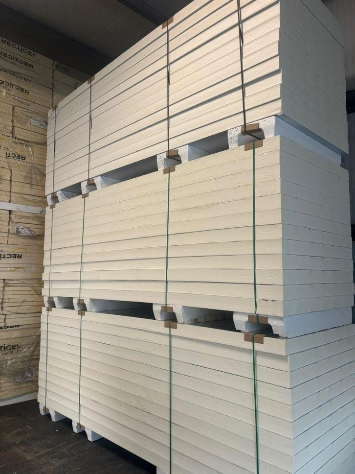 PIR Isolatie - 10 cm dik - Stucco isolatie - 355 x 120 cm, Doe-het-zelf en Verbouw, Isolatie en Afdichting, Zo goed als nieuw