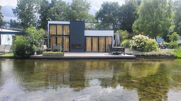 Luxe vakantievilla te huur aan 't Veluwemeer, Huizen en Kamers, Huizen te huur
