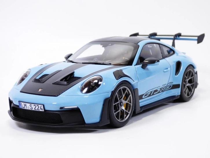 1:18  Porsche 911 GT3 RS w/Weissach - 2022 - Lichtblauw NEW!, Hobby en Vrije tijd, Modelauto's | 1:18, Nieuw, Auto, Norev, Ophalen of Verzenden