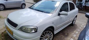 Opel Astra 1.6 16V 5D 2002 Wit beschikbaar voor biedingen