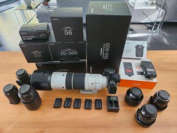 Fujifilm XH2 + 16-80F4 + batterij-oplader beschikbaar voor biedingen