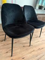 Twee suède eetkamerstoelen + 1 kuipstoel, Huis en Inrichting, Stoelen, Ophalen, Gebruikt, Drie, Zwart