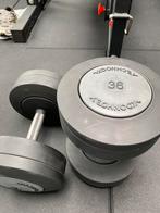 Technogym dumbbells 34 + 36kg, Sport en Fitness, Fitnessmaterialen, Ophalen, Gebruikt, Dumbbell