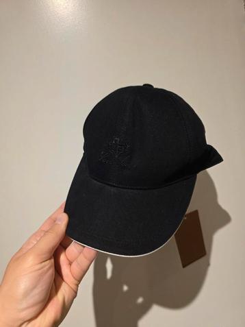 Loro Piana pet heren beschikbaar voor biedingen
