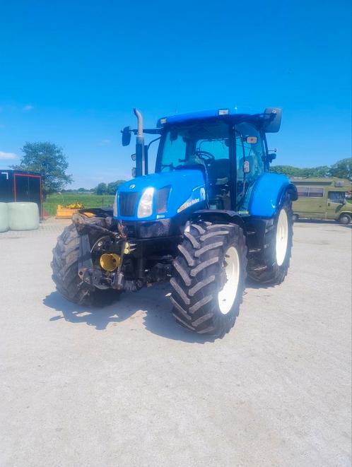 New holland t6020 elite supersteer, Zakelijke goederen, Agrarisch | Werktuigen, Oogstmachine, Ophalen