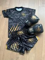 Kickboks Set Kind - Maat 140/S, 6oz Handschoenen, Sport en Fitness, Boksen, Ophalen of Verzenden, Zo goed als nieuw, Bokskleding