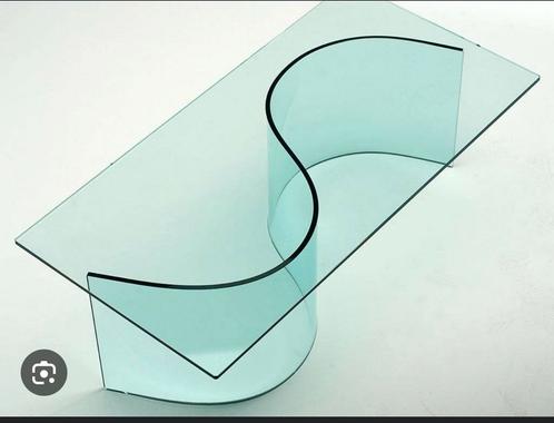 Glass coffee table with wave leg, Huis en Inrichting, Tafels | Salontafels, Zo goed als nieuw, Minder dan 50 cm, 50 tot 100 cm