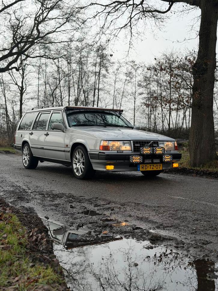 Dikke Volvo 940, Auto's, Volvo, Particulier, Benzine, Stationwagon, Handgeschakeld, Origineel Nederlands, Zilver of Grijs, Zwart