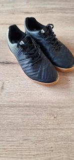Kipsta Decathlon zaalvoetbalschoenen, Sport en Fitness, Voetbal, Maat XS of kleiner, Ophalen of Verzenden, Zo goed als nieuw, Schoenen