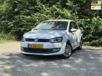Volkswagen Polo 1.2-12V Comfortline | 5 Deurs + Cruise |, Auto's, Voorwielaandrijving, Euro 5, 967 kg, Gebruikt