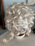 Vintage Meisjespruik op Etalagekop, Antiek en Kunst, Ophalen of Verzenden