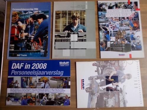 Partij 8x DAF personeelsjaarversIag folder/brochure 1985-'08, Boeken, Auto's | Folders en Tijdschriften, Zo goed als nieuw, Overige merken
