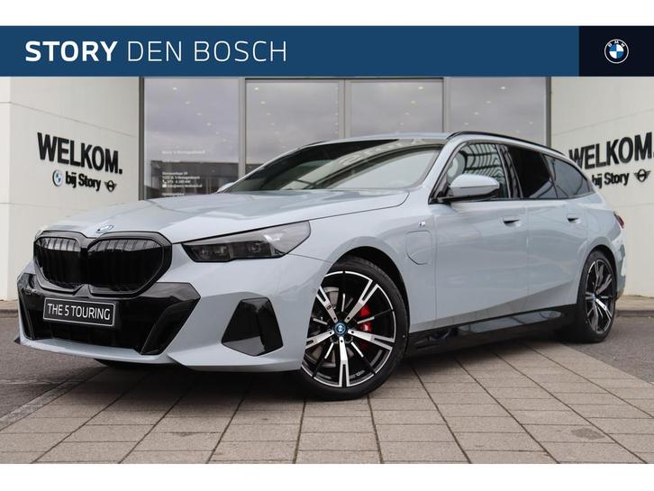 BMW 5 Serie Touring 530e M Sport Automaat / Trekhaak / Adapt, Auto's, BMW, Bedrijf, Te koop, 5-Serie, Airconditioning, Alarm, Bochtverlichting