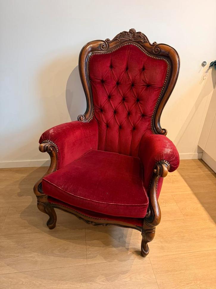 Te huur - Sinterklaasstoel, Antiek en Kunst, Antiek | Meubels | Stoelen en Banken, Ophalen