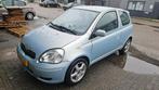 Toyota Yaris 1.3 16V Vvti 3DR Linea Terra 2004 Blauw, Auto's, Voorwielaandrijving, 4 cilinders, Origineel Nederlands, Handgeschakeld