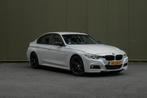 BMW 320i | M Sport | Apple Carplay | Ketting vervangen | F30, Auto's, Achterwielaandrijving, 74 €/maand, Zwart, 4 cilinders