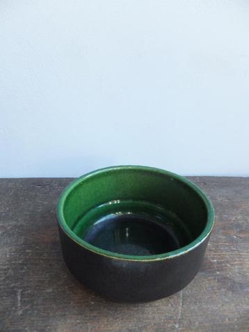 stoer vintage bloempotje, schaaltje cactus met verzenden beschikbaar voor biedingen