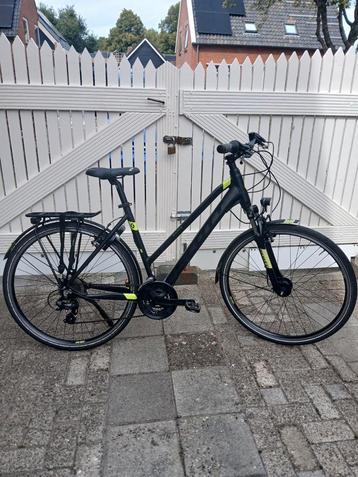 Scott Sport Dames [56cm] Trekkingfiets Nette Staat. beschikbaar voor biedingen