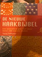 De Nieuwe Haakbijbel - Uitgebreid Haakboek, Ophalen of Verzenden, Zo goed als nieuw, Haken, Patroon of Boek