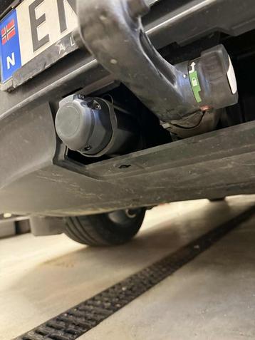 tesla model y juniper verlenger stekkerdoos trekhaak  beschikbaar voor biedingen