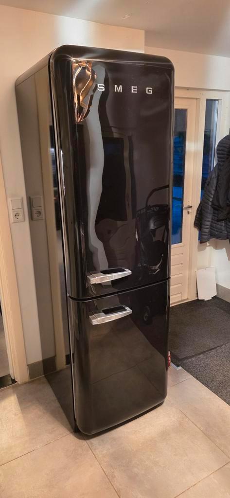 Smetteloze smeg koelvries combinatie voor onderdelen, Witgoed en Apparatuur, Koelkasten en IJskasten, 200 liter of meer, 160 cm of meer