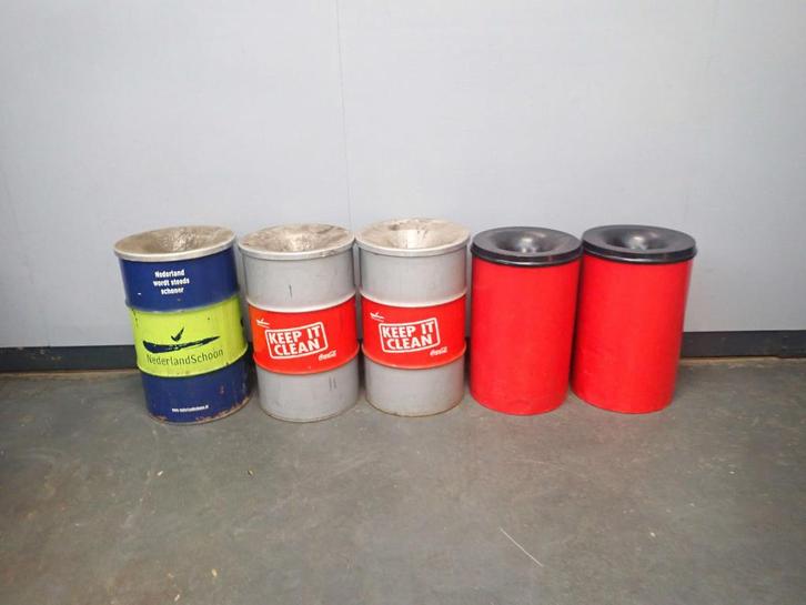 Grote Vlamdovende Prullenbak 110L en 120L, Huis en Inrichting, Woonaccessoires | Prullenbakken, Gebruikt, Metaal, 50 tot 75 cm