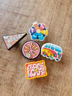 Crocs Jibbitz Hippie, Verzamelen, Speldjes, Pins en Buttons, Ophalen of Verzenden, Nieuw, Figuurtje, Speldje of Pin