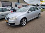 Volkswagen Jetta 1.6 Comfortline 75kw Clima! Bj:2007 NAP!, Gebruikt, 4 cilinders, Handgeschakeld, Sedan