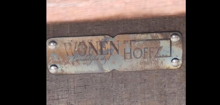 Houten eettafel van Hoffz. Stijlvol en origineel, Huis en Inrichting, Tafels | Eettafels, Gebruikt, 50 tot 100 cm, 200 cm of meer