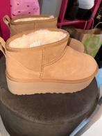 Uggs maat 39. Nieuw, Ophalen of Verzenden, Zo goed als nieuw, Zwart