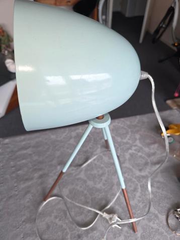 Groen/Blauwe Staande Lamp met Losse Pootjes beschikbaar voor biedingen