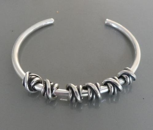 Trollbeads nog 2x GELUKSKNOOP, samen voor €25,00, Sieraden, Tassen en Uiterlijk, Bedels, Gebruikt, Trollbeads, Zilver, 1 bedel