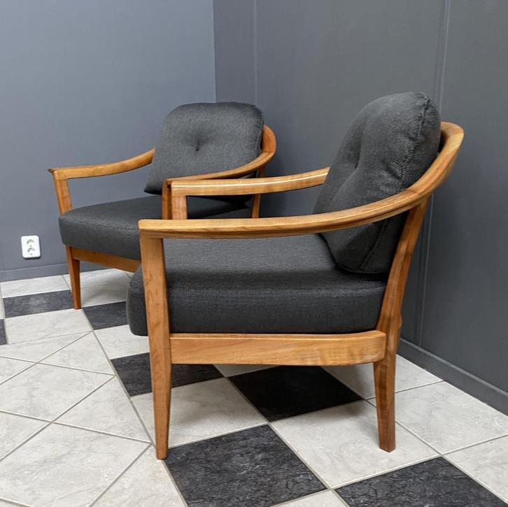 60 jaren set Wilhelm Knoll fauteuils opnieuw grijs bekleed, Huis en Inrichting, Fauteuils, Gebruikt, Hout, Stof, 50 tot 75 cm