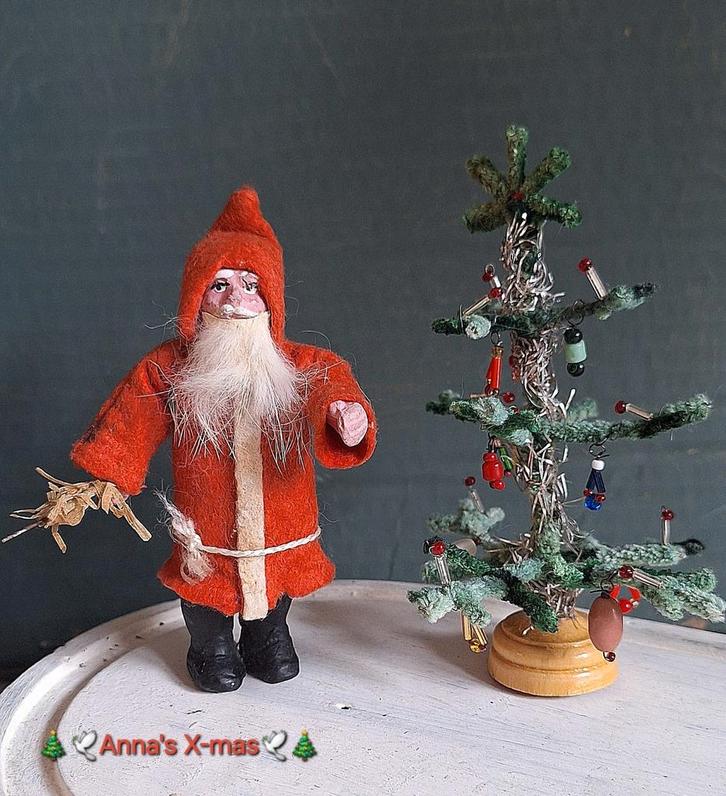 Antiek kerstmannetje en antiek kerstboompje, Diversen, Kerst, Gebruikt, Verzenden