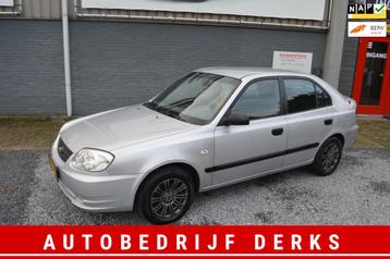 Hyundai Accent 1.3i Active Young Airco 5Drs Stuurbekrachtigi beschikbaar voor biedingen