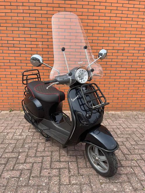 Piaggio | Vespa | 45 km | brom | 2T, Fietsen en Brommers, Scooters | Piaggio, Gebruikt, Overige modellen, Maximaal 45 km/u, Tweetakt
