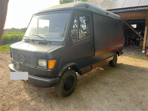 VERKOCHT Mercedes-Benz 307 BJ 1978 Oltimer Foodtruck, Auto's, Bestelauto's, Particulier, Mercedes-Benz, Diesel, Ophalen