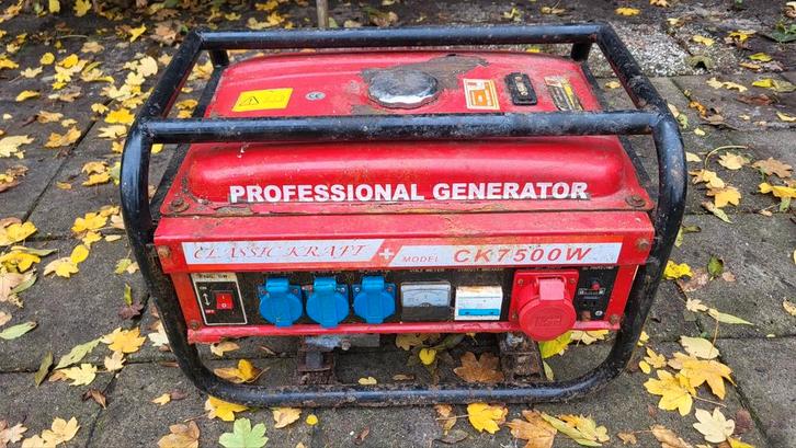 Aggregaat / Generator  opknapper of onderdelen, Doe-het-zelf en Verbouw, Overige Doe-het-zelf en Verbouw, Gebruikt, Ophalen of Verzenden