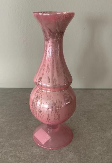 Riverdale vaas glas nieuw twv € 32,50 pink.  beschikbaar voor biedingen