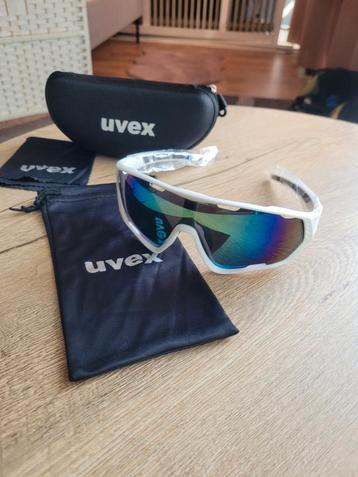 Nieuwe UVEX Sportbril / Zonnebril - UV Bescherming beschikbaar voor biedingen