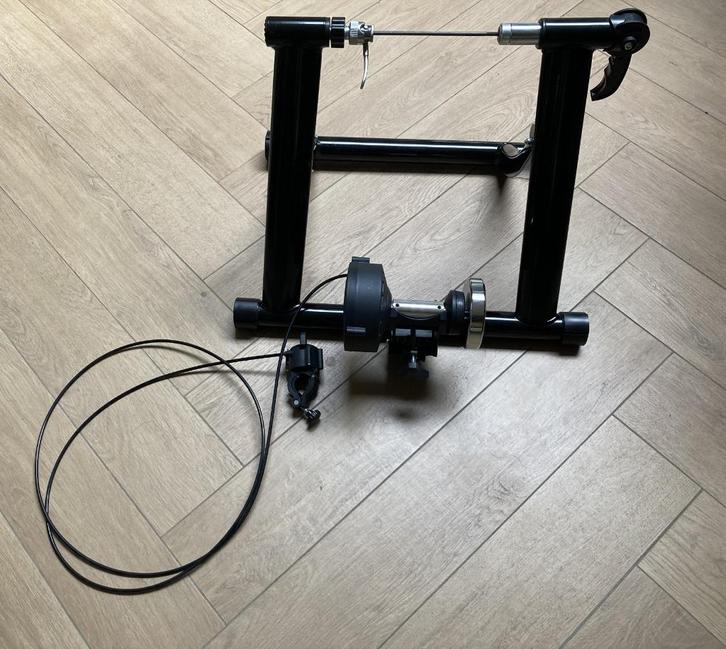 Fietstrainer/rollerbank zo goed als nieuw GOEDKOOP, Sport en Fitness, Wielrennen, Zo goed als nieuw, Overige typen, Ophalen