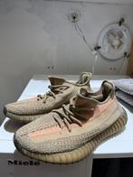Yeezy boost 350, Adidas, Beige, Ophalen of Verzenden, Sneakers of Gympen