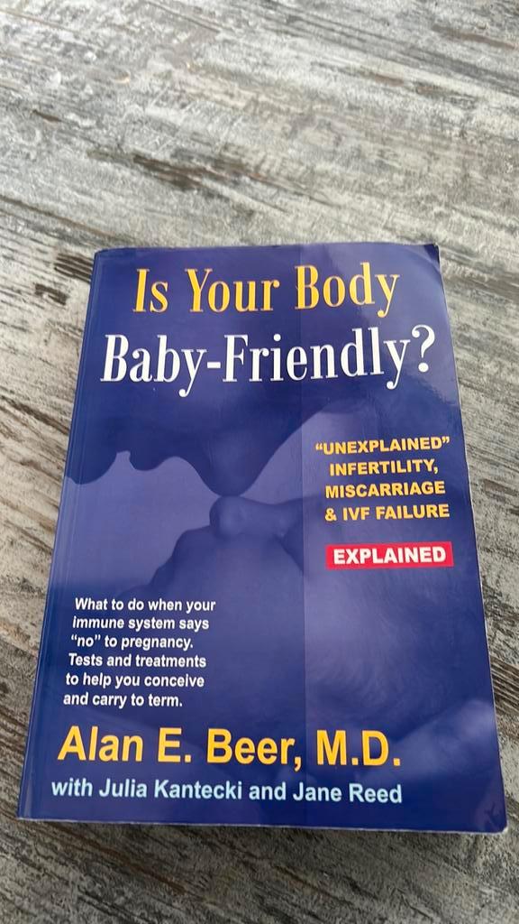 Is your body baby friendly - alan e Beer, Boeken, Zwangerschap en Opvoeding, Zo goed als nieuw, Opvoeding tot 6 jaar, Ophalen of Verzenden