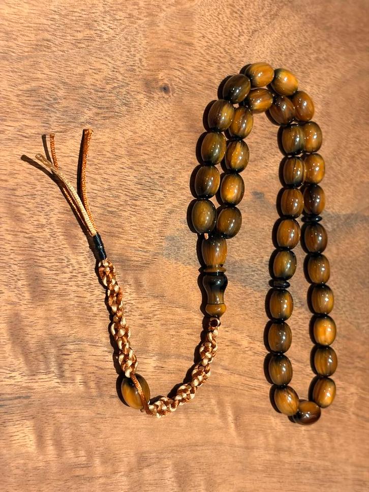 Gebedsketting / Tasbih / Tesbih, Sieraden, Tassen en Uiterlijk, Armbanden, Zo goed als nieuw, Overige materialen, Bruin, Ophalen of Verzenden