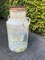 Beschilderde Melkbus met Deksel, Ophalen