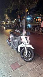 Piaggio Medley 125 A1 - 2023, Ophalen, Piaggio, Zo goed als nieuw, Benzine