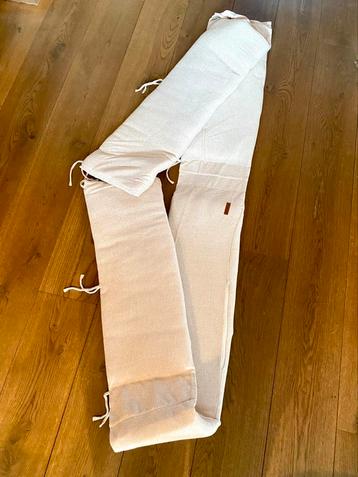 Mooie Baby’s Only boxbumper / bedomrander Classic Sand Gold beschikbaar voor biedingen