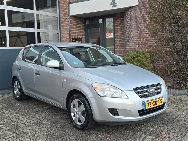 Kia Cee'd 1.4 X-tra|Airco|Cruise|Nap|Apk|5drs, Auto's, Kia, Bedrijf, Te koop, (Pro) Cee d, ABS, Airbags, Airconditioning, Centrale vergrendeling