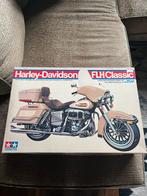 Harley Davidson FLH Classic Tamiya 1:6, Hobby en Vrije tijd, Modelbouw | Auto's en Voertuigen, Ophalen of Verzenden, Zo goed als nieuw